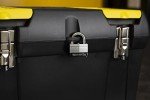Brinks 40mm Keyed Steel Padlock - Chrome Plated