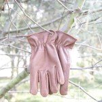 Retro Brown Leather Work Gloves for Outdoor Use