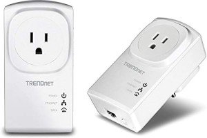TRENDnet Powerline 500 AV Adapter Kit with Outlet