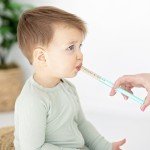 Ryan & Rose Cutie Dose Baby Medicine Dispenser