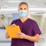 HALYARD* FLUIDSHIELD* Level 3 Disposable Face Mask With Earloops, 47569 (Box of 50)