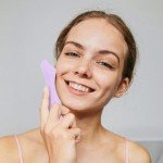 Silicone Facial Massage Roller for Skin Care