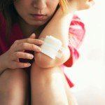 Non-Sterile Surgical Gauze Pad - Non-Woven 4 Ply Highly Absorbent Gauze Pad Dressing Sponges- Great for First Aid Medical, Dental and Wound Care, Prepping, Scrubbing & Cleaning (2x2 (200 Count))