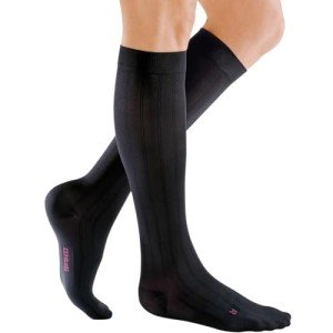 mediven for Men Classic, 20-30 mmHg – Calf High Compression Stockings, Closed Toe Leg Circulation for Men, Compression Dress Socks, Leg Support Compression Coverage, IV-Extra Wide, Black