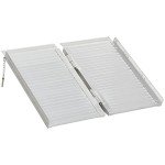 HOMCOM 2FT Foldable Aluminum Wheelchair Ramp