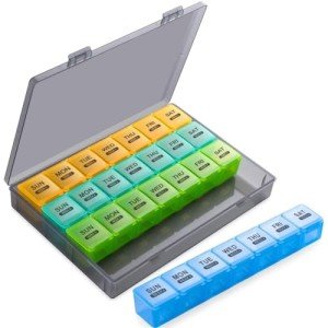 28-Day Weekly Pill Organizer with Dust-Proof Case