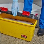 Rubbermaid HYGEN Charging Bucket for Microfiber Mops