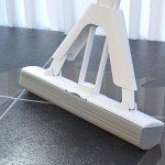 Self-Wringing PVA Sponge Mop with Reusable Heads