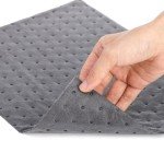 100 Pack Oil Absorbent Pads for Spills 13"x10