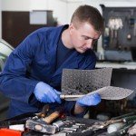 100 Pack Oil Absorbent Pads for Spills 13"x10