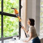 Rechargeable Cordless Window Vacuum Cleaner Set