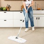24" Commercial Dust Mop with Extendable Handle
