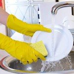 Pine-Sol Latex Gloves for Safe Cleaning and Gardening