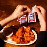 Wet Ones Antibacterial Hand Wipes – Fresh Scent