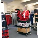 Rubbermaid Heavy Duty 3-Shelf Rolling Utility Cart