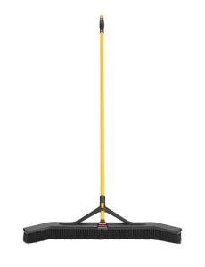 Rubbermaid 36" Push-to-Center Broom, Black