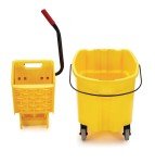 Rubbermaid WaveBrake 26 Qt Mop Bucket with Wringer