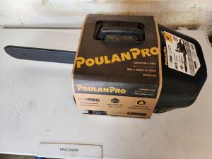 Poulan Pro 18" Gas Chainsaw with Case