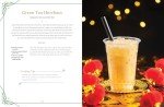 Disney Parks Holiday Cookbook: 100 Magical Recipes