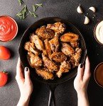 3-Piece Pre-Seasoned Cast Iron Skillet Set