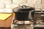 Lodge 7-Quart Pre-Seasoned Cast Iron Dutch Oven