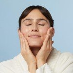 Hydrating Hyaluronic Acid Serum - Moisturize & Plump