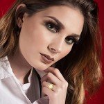 Stylish Unisex Stretch Band Quartz Ring Watch