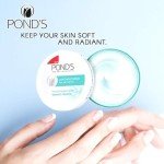 Pond's Light Moisturizer Cream - 3 Pack