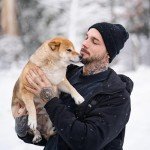 Cozy Unisex Knitted Winter Beanie - Black