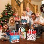 6-Pack Christmas Gift Bags with Tissue & Cards