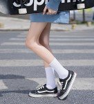 Women’s Athletic Crew Socks - 5 Pairs, White & Black