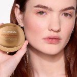 MCoBeauty Flawless Pressed Powder - Translucent & Oil-Control