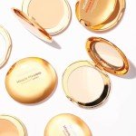 MCoBeauty Flawless Pressed Powder - Translucent & Oil-Control