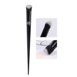 Angled Contour Concealer Brush for Under Eyes