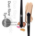 Angled Contour Concealer Brush for Under Eyes