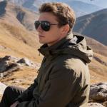 Polarized Aviator Sunglasses for Men and Women