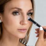 Angled Contour Concealer Brush for Under Eyes