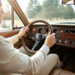 Hiracing 14" Wood Grain Steering Wheel with Horn