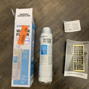 SAMSUNG Genuine Filter for Refrigerator Water and Ice, Carbon Block Filtration for Clean, Clear Drinking Water, 6-Month Life, HAF-CIN/EXP, 1 Pack