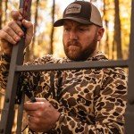 Rivers Edge Retreat 1-Man Ladder Stand 17'11