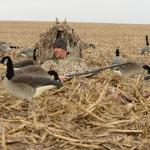 AVERY Outdoors Power Hunter Field Blind - Max-7 Camo