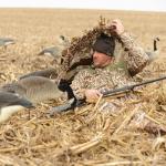 AVERY Outdoors Power Hunter Field Blind - Max-7 Camo