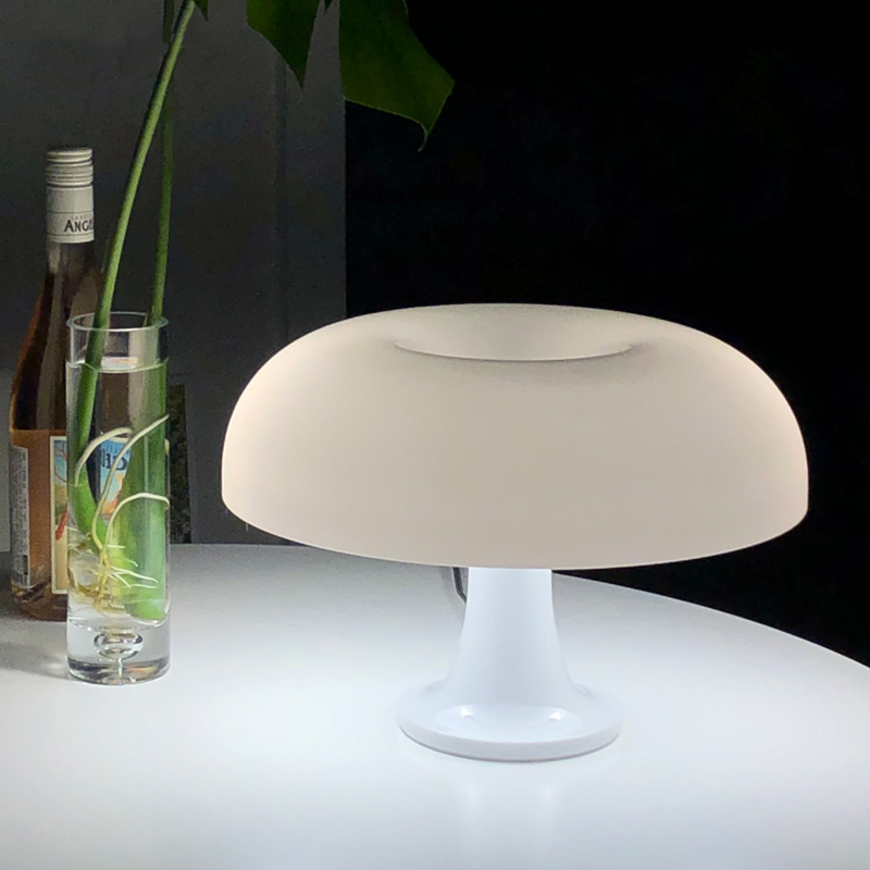 Designer LED Mushroom Table Lamp for Modern Decor