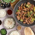 Lee Kum Kee Panda Broccoli Beef Sauce, 8 oz
