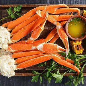 OCEANZEN:Premium Quality, Large Alaska Snow Crab Legs (3 Pound)