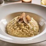 MARKY'S Fresh Black Winter Truffle Burgundy Whole Tuber Uncinatum Vitto - 4 oz / 113 g