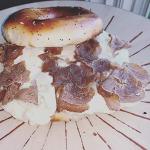 Fresh White Truffles (Tuber Magnatum Pico) 0.50 oz (Half Ounce/14 gr) with TASTE OF TRUFFLES Truffle Shaver