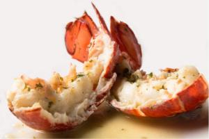 Frozen Maine Lobster Tails – 5-6 oz Each, 8 Tails per Case | Wild Split Maine Lobster Tail with Grass-Fed Butter & Sea Salt, Microwaveable from freezer to plate in 90 seconds Shipped With Dry Ice Overnight