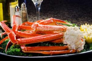 Fresh Snow Crab Clusters | Alaskan Crabs, Legs & Claws | Wild-Caught | Sweet, Delicate Crab Meat | Large 3 lbs Options | Fresh Seafood Delivery to Home | iLoveCrabs