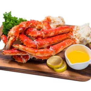 Colossal King Crab Legs – Wild-Caught, Pre-Cooked, Frozen – Sustainably Sourced Red King Crab from Norway (2 Pounds)